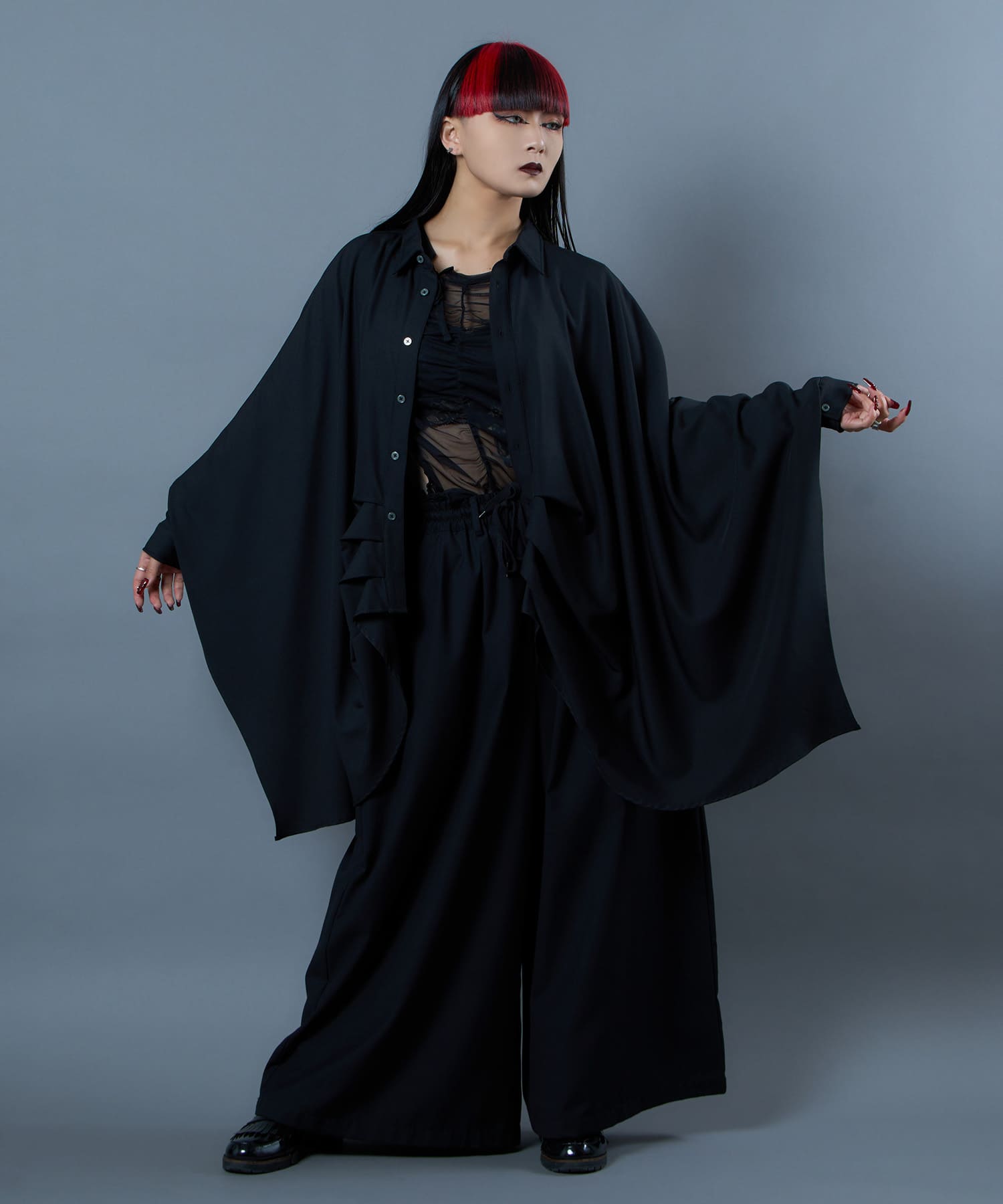 tuck drape big shirt