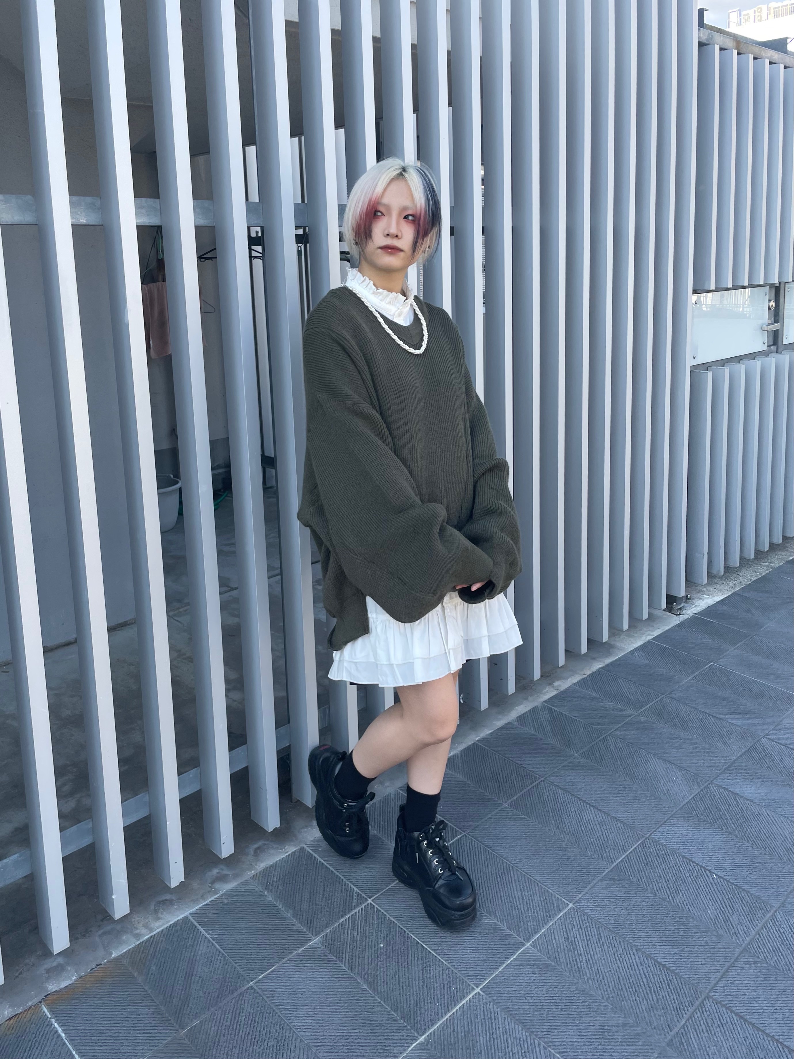 frill&military